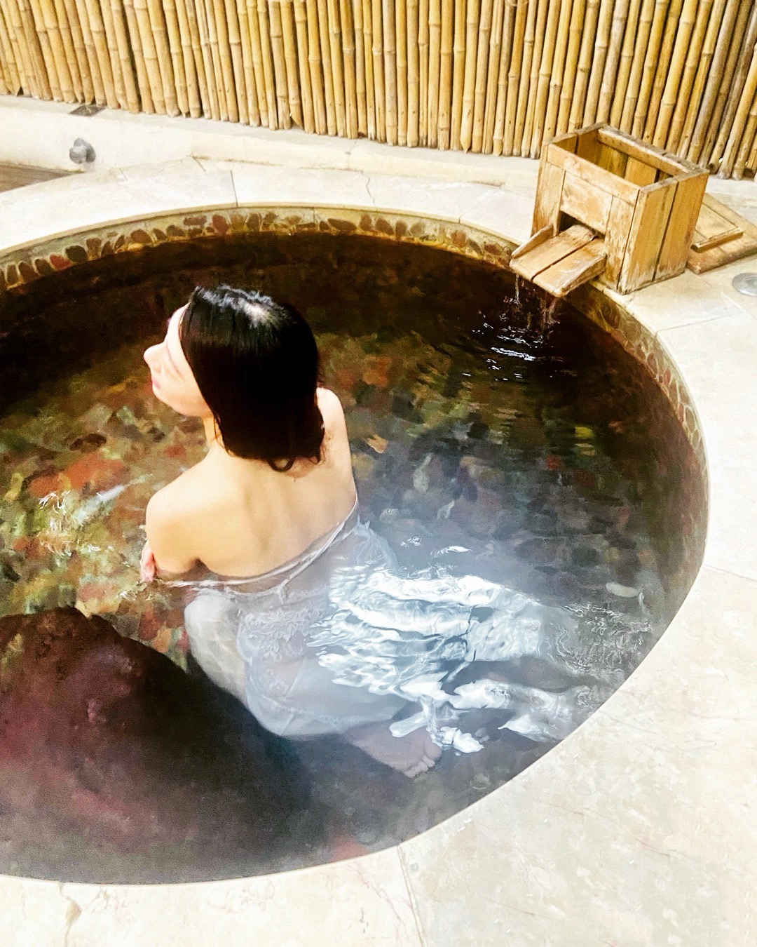 一院香泉圆形私汤泡池体验实拍